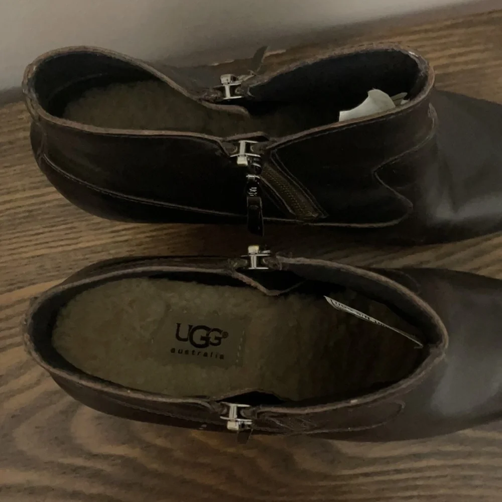 UGG Brown Lodge Meredith Shearling Lined Wedge Ankle Boots Size 10